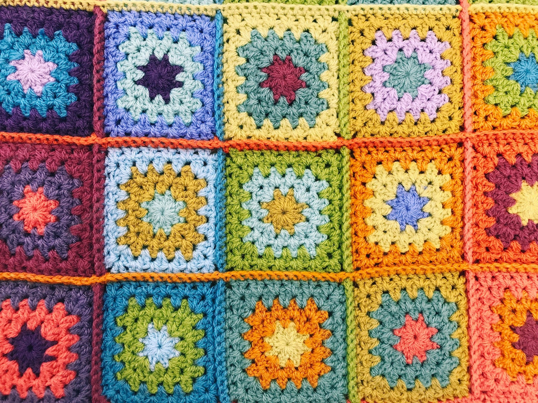 5 Fresh Ideas to Bring Autumn Colours to Your Crochet Pieces