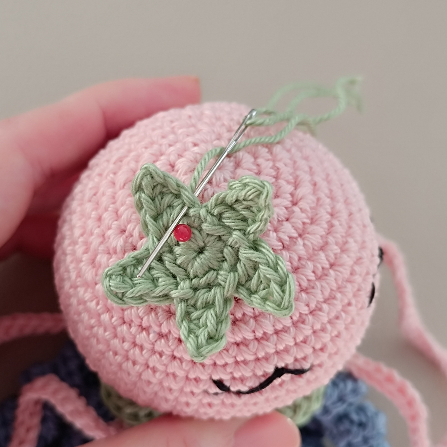 Jullie The Jellyfish Crochet Course