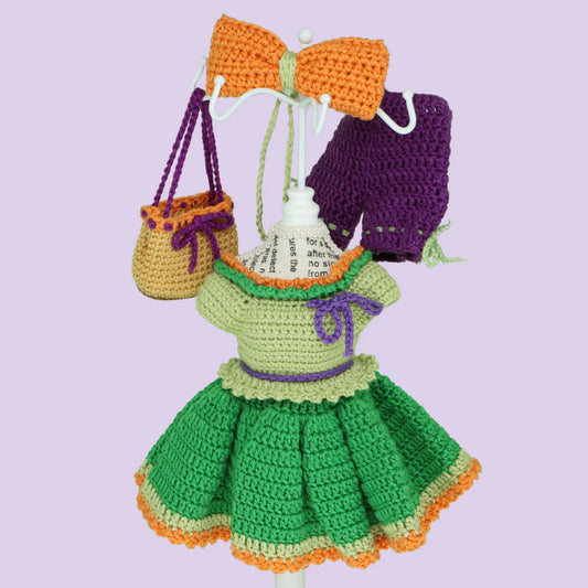 Melissa Green crochet outfit pattern